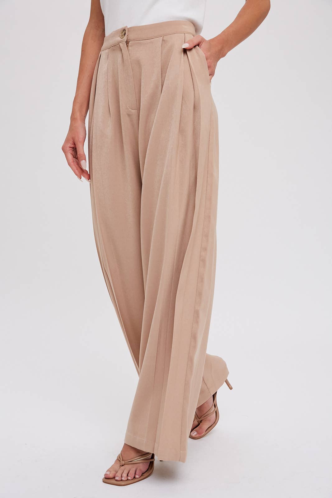 Pleated Wide - Leg Trousers - Spiro