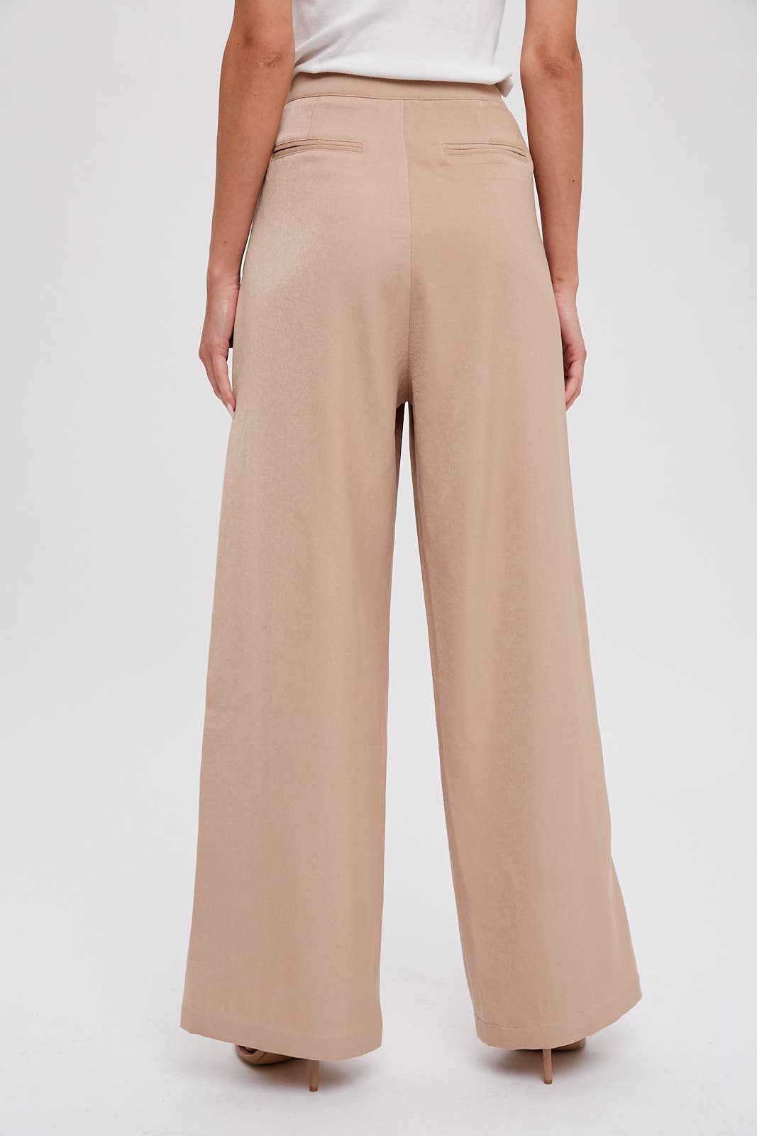 Pleated Wide - Leg Trousers - Spiro